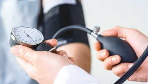 Huyết áp thấp là gì? Dấu hiệu và cách điều trị huyết áp thấp