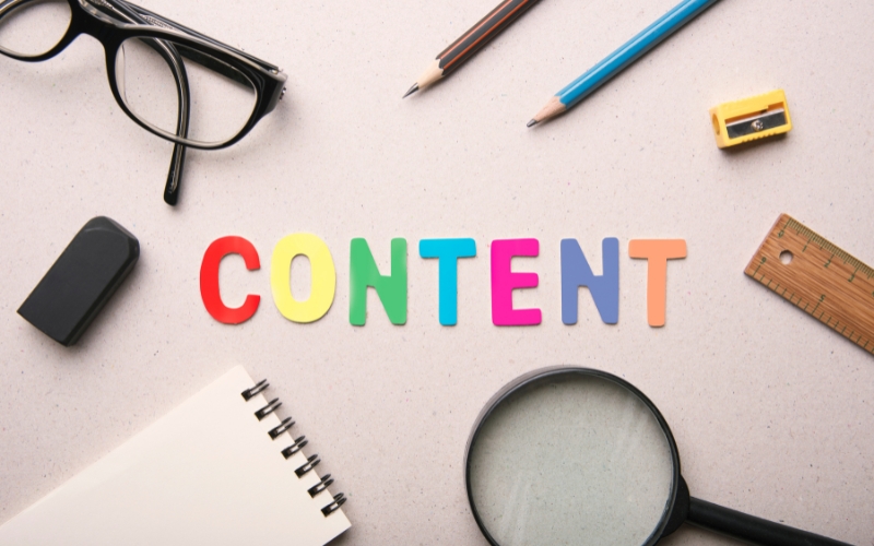 được tài trợ content trên website